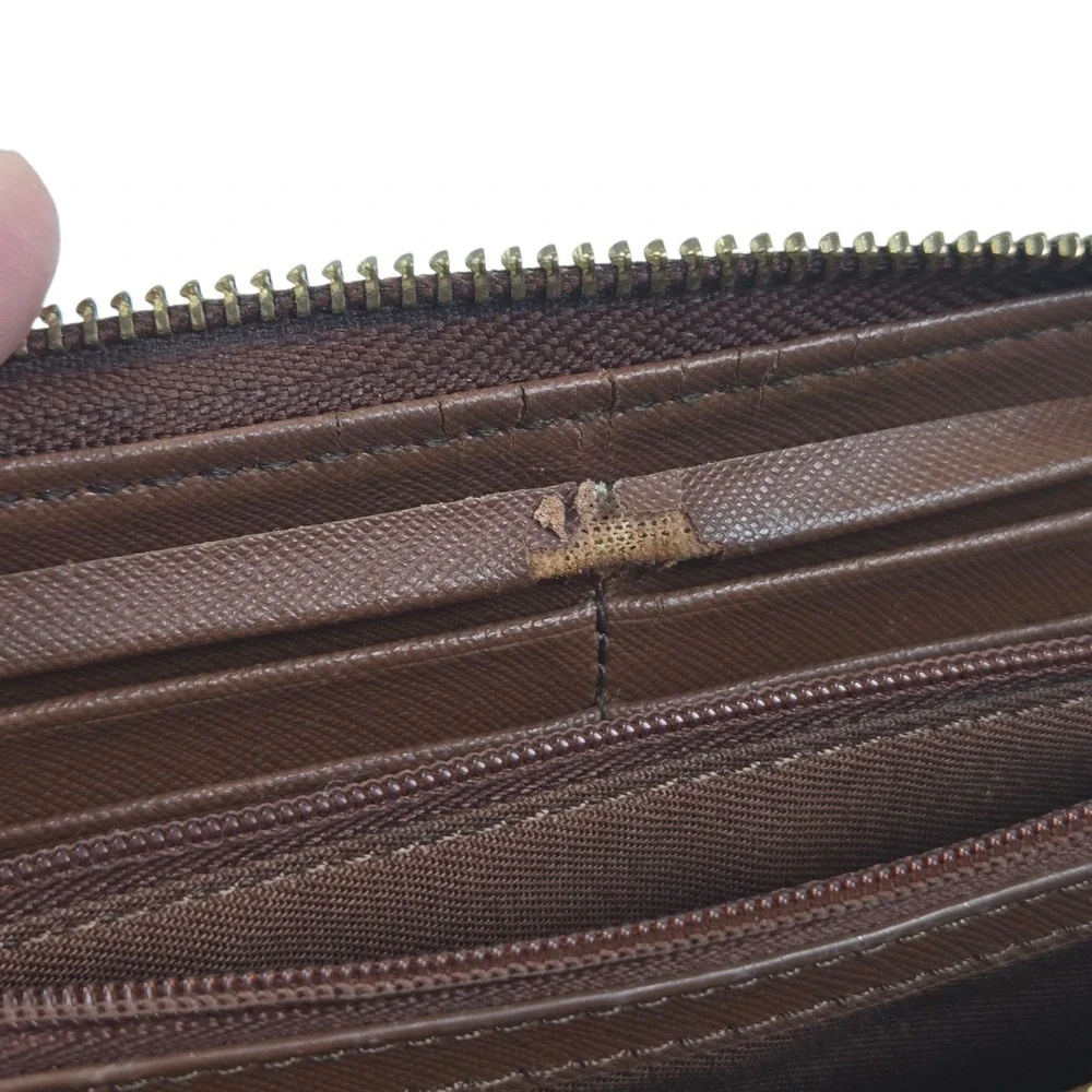 Fossil issue no